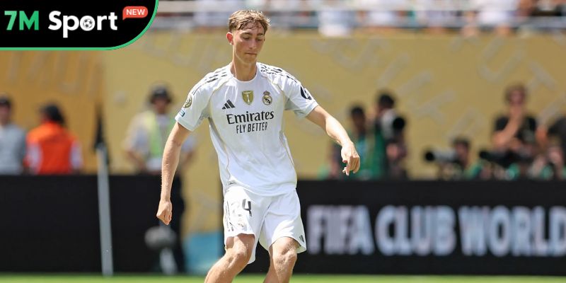 Dean Huijsen: Bản hợp đồng đáng chú ý nhất hè 2025 của Real 10 Huijsen hoàn toàn có thể trở thành huyền thoại tại sân Bernabeu